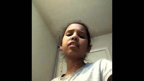 Tabitha Charles singing let it go