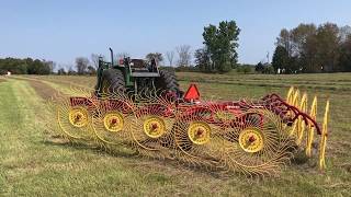 New Holland Pro Cart 1022 Rake!!!