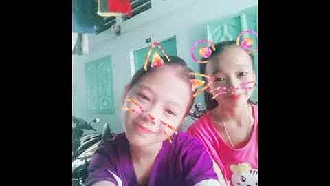 Con mèo ăn hiếp con chuột 😂😂😳