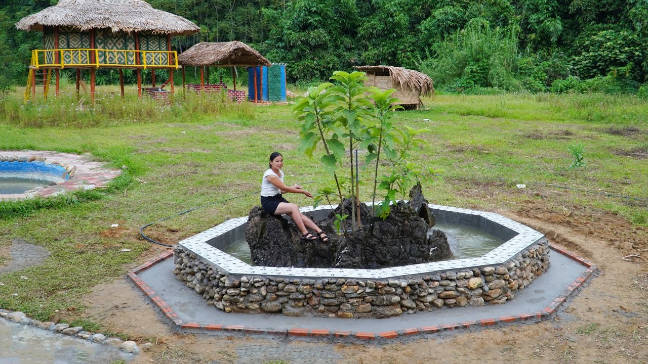 Girl CEO Leaves City to Live in Forest: Build a Giant Stone Fish Pond and a Stone Fountain