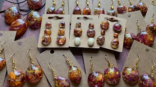 Fall themed resin earrings in bulk with dried flowers