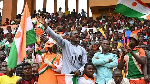 Tens of thousands of Niger coup supporters rally after French ambassador ordered to leave