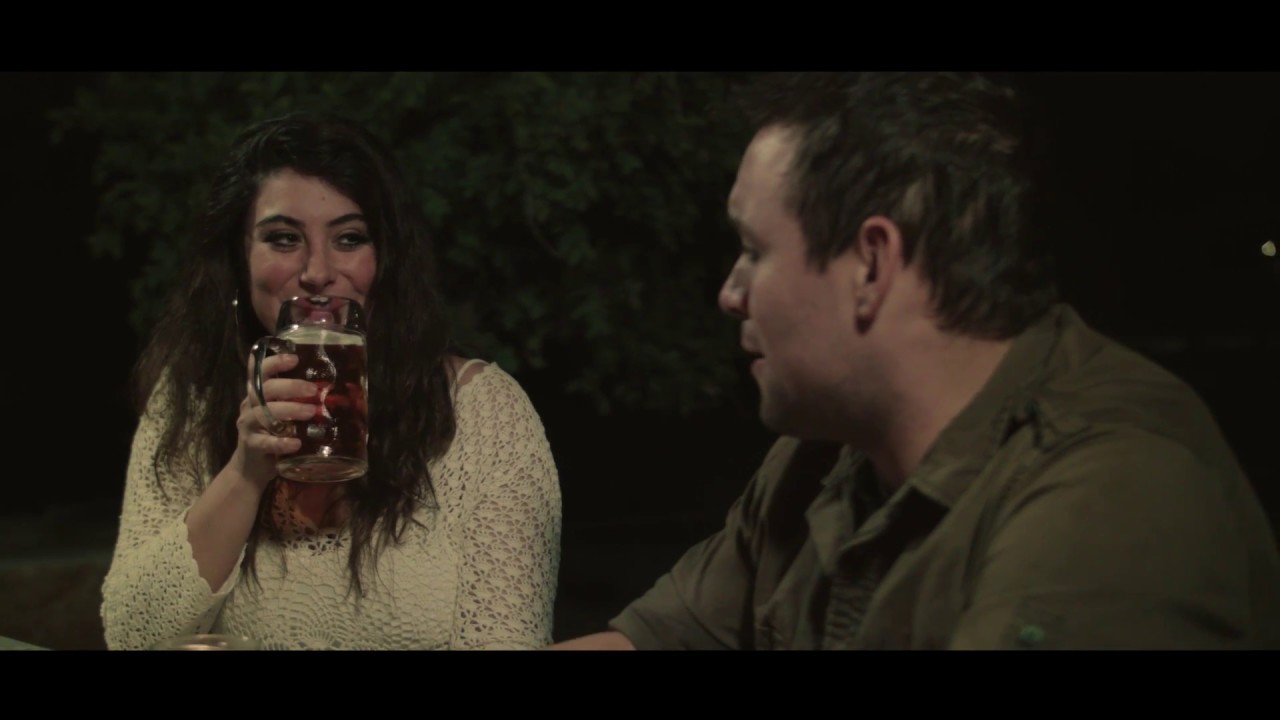 Bella Fellows - Starstruck (Official Video)