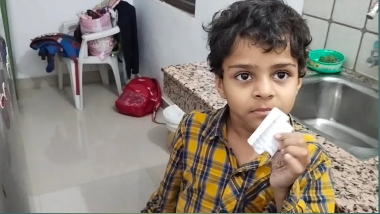 Ayush Cold Drink Peene Ke Liye Jid Kar Raha Hai YouTube
