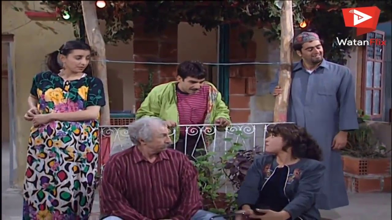 بديع ايمن رضا يتهم زهرة نورمان اسعد بالخيانة - مشهد مضحك من عيلة سبع نجوم