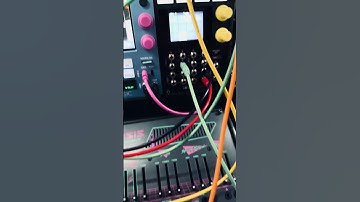 Drum n bass.  ReBach VCO/VCF + Pam’s w/LFO pitch modulation, using Disting Mk4 precision adder algo.