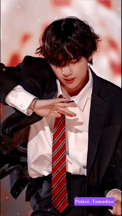 Watch TaeTae eating melon non-stop & was proud of himself😁💜#bts #taehyung #btsarmy #btsshorts