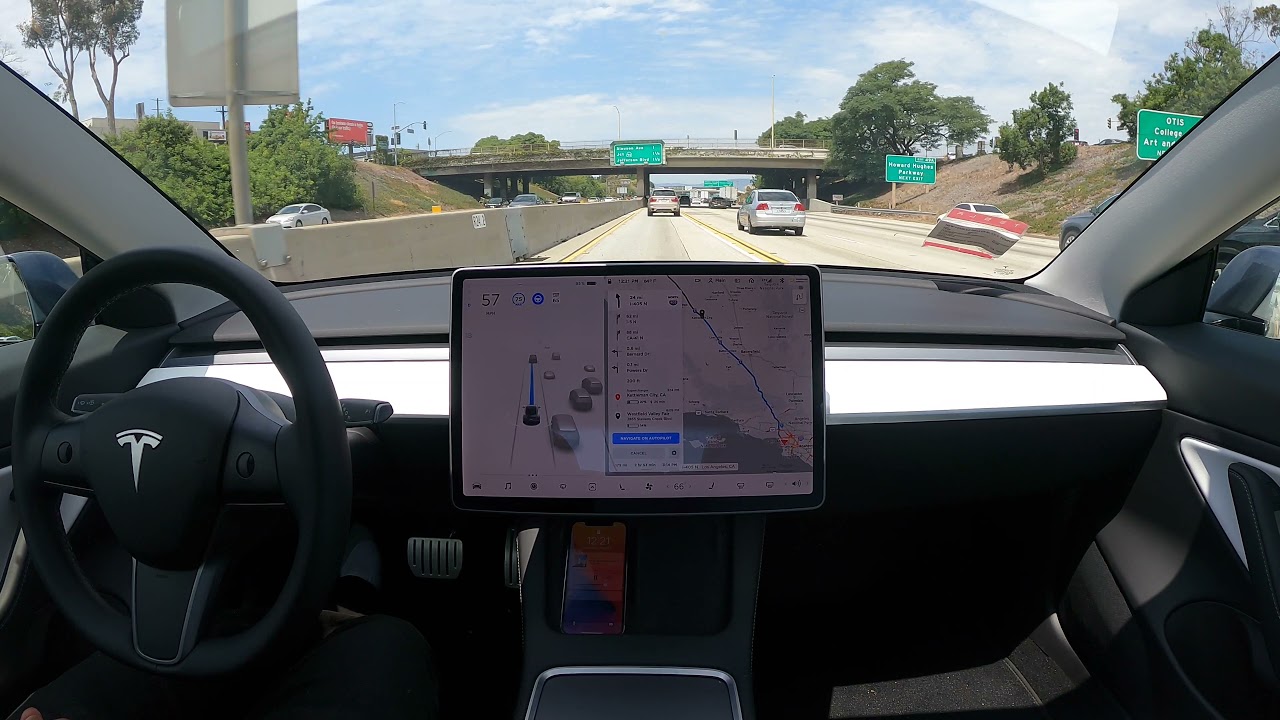 Raw 1x: Los Angeles to San Francisco on FSD Beta 9.1 / Pure Vision Autopilot