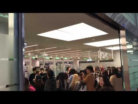 인천공항 터미널2에서 귀국중인 아이돌그룹 NCT분들 순간포착 [2019.04.16]