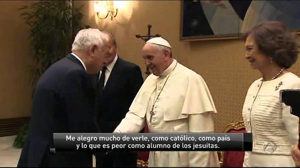 VIDEO: La broma que el Papa le gastó al rey de España