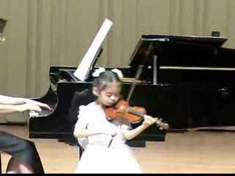 6y/o girl,Anne,Violin O.Rieding Concerto in Bm Op....