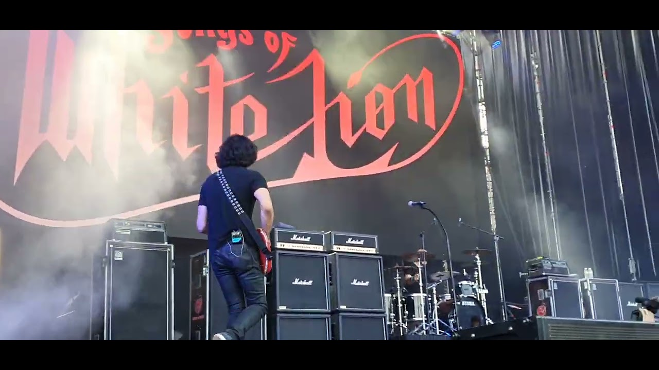 MIKE TRAMP SONS OF WHITE LION LIVE LEYENDAS DEL ROCK 2023 (1) - YouTube