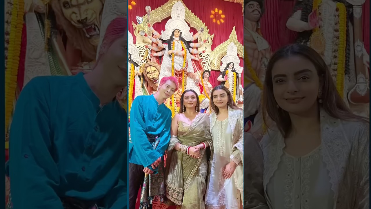 AOORA Met Rani Mukerji at Durga Puja… Then Started Dancing!🔥🥥🪔 | love #durgapuja ❤️