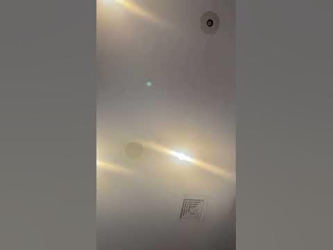 Quam C10 Speaker in Dirty Dicks Crab House - YouTube