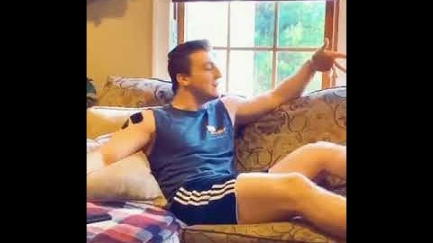 Couple asks Alexa to fart in the most complicated and hilarious, adjective filled way possible.