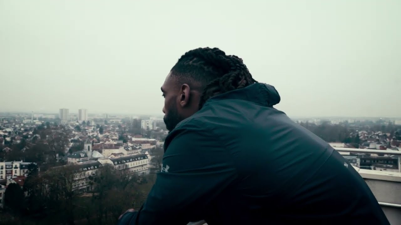 Watch KELVIDA - Pas de refrain (Clip) on YouTube Watch KELVIDA - Pas de refrain (Clip) on YouTube