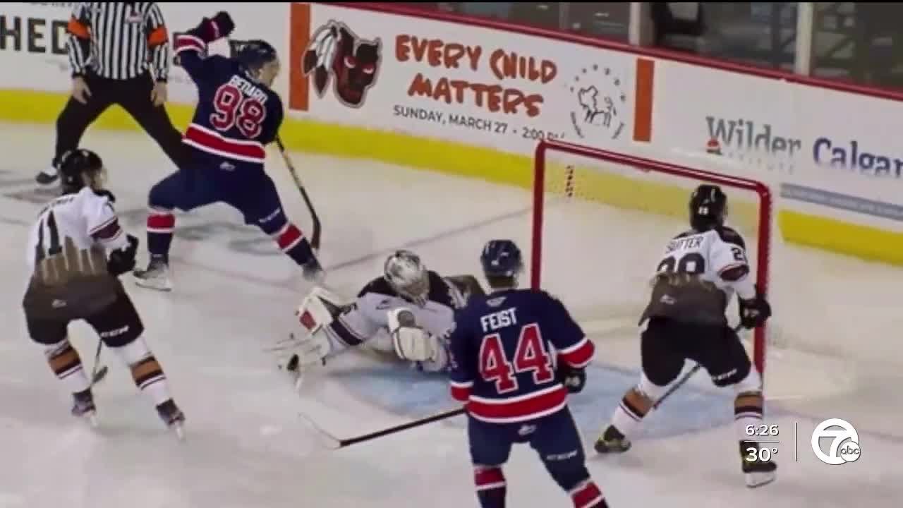 Connor Bedard scores crazy, between-the-legs goal