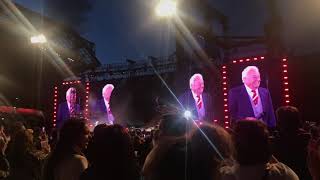 Wow! MAJOR SURPRISE at Take That Concert in Anfield Stadium, Liverpool! YNWA screenshot 4