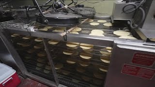 Tortilleria Los Reyes | Makes corn tortillas you can’t pass up