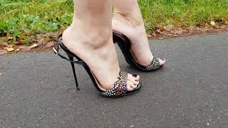 high heels popping, nando muzi walking without straps, slingbacks walking, shoes dangling (# 108)