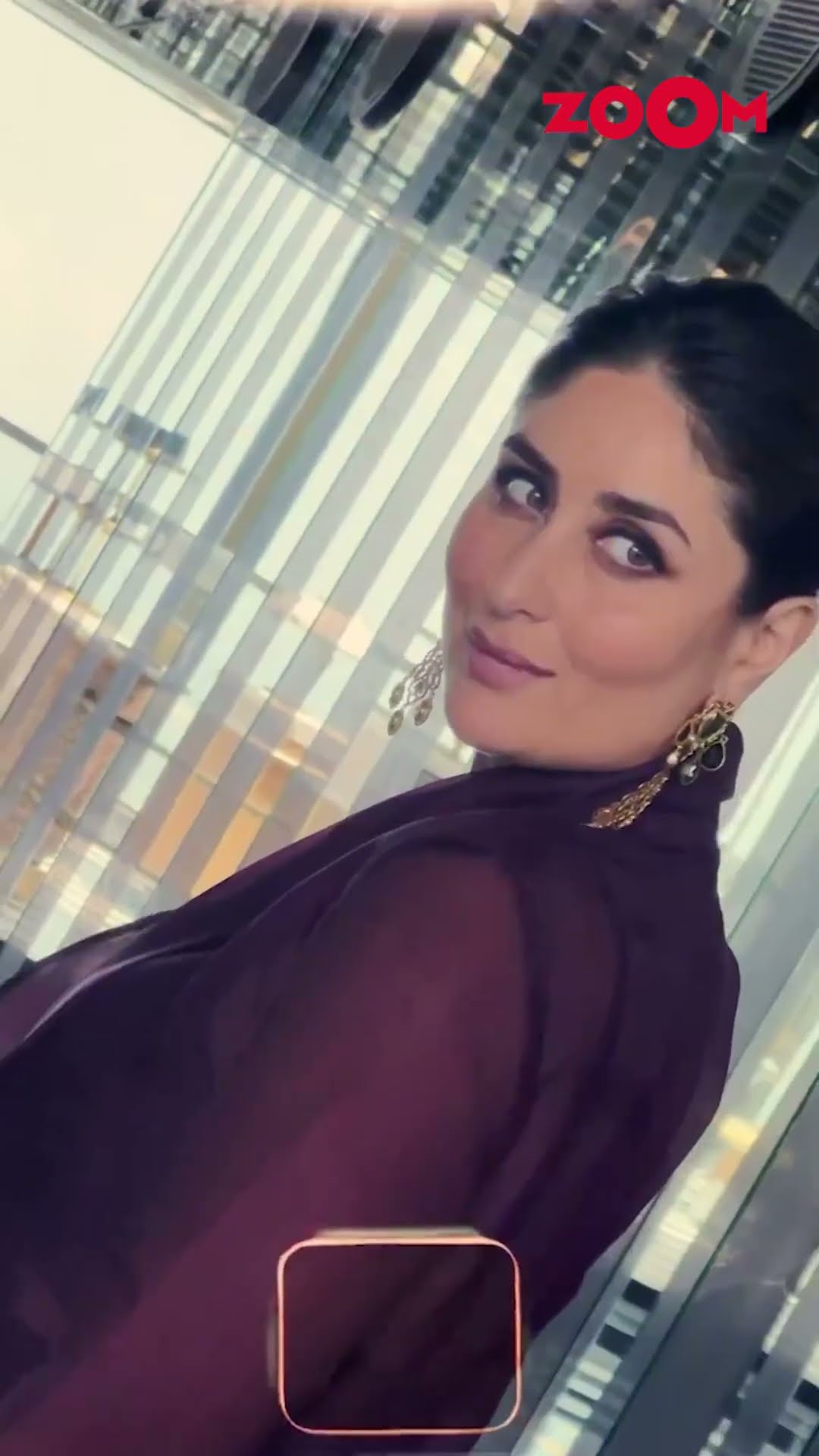 Kareena Kapoor Khan's most GLAMOROUS looks that left us speechless! #kareenakapoorkhan #shorts