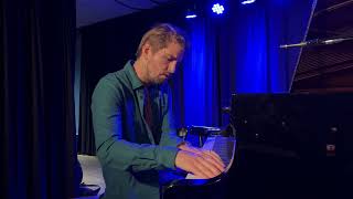 Round Midnight Pablo Held Solo In Denmark 2022