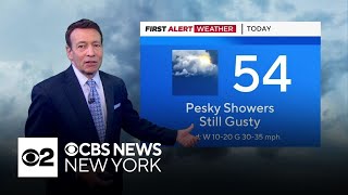 First Alert Weather: Damp, chilly, windy in NYC - 4/13/24