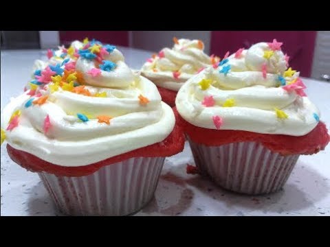 CUPCAKE RED VELVET DE NATAL - (VERMELHINHO, FÁCIL E DELICIOSO)