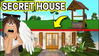 Building a SECRET HOUSE in Bloxburg Roblox Challenge!
