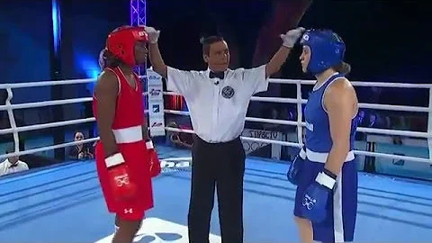 Final 75 kg Claressa Shields vs Ariane Fortin