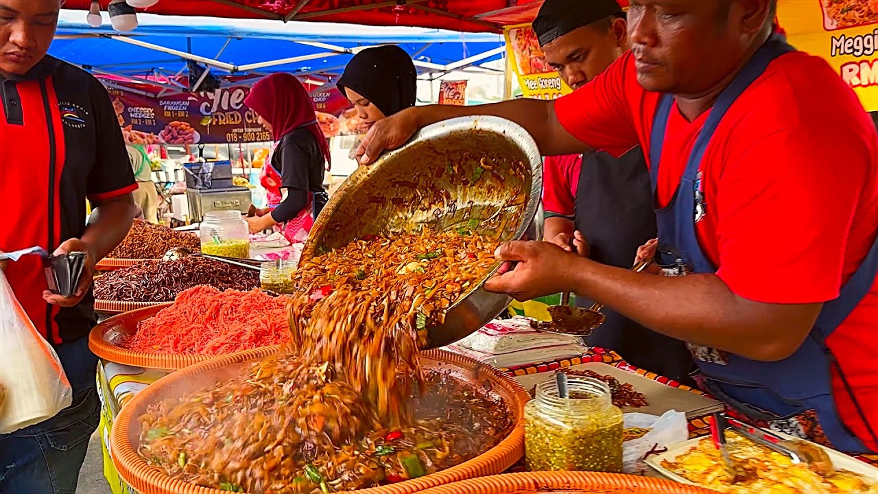 Pasar Malam KELANTAN - Pantai Irama Bachok | Malaysia Street Food Night Market Tour #streetfood