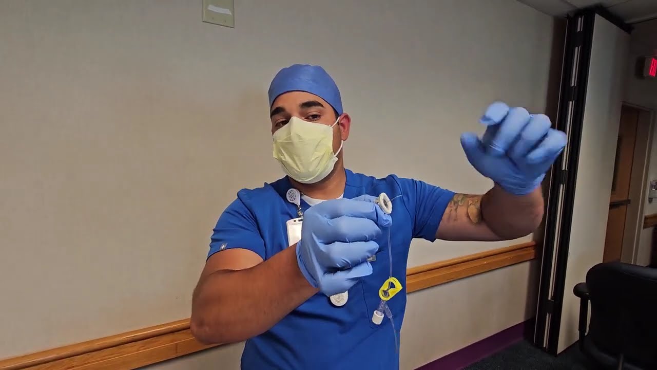 Accessing and De-Accessing an Implanted Venous Port