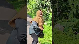 di tinggalin di jalan  #shorts