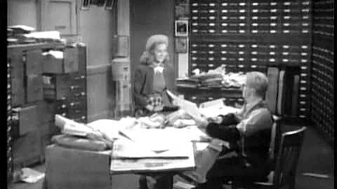 Nancy Drew... Reporter (1939) DETECTIVE