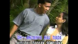 A. RAMLIE & MARIA BACHOK - KASIH BERBUNGA SEPANJANG MUSIM