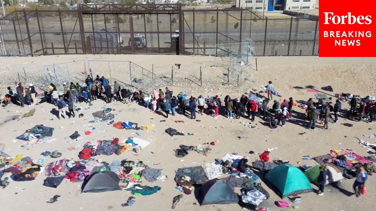 Drone Captures Scenes Of Migrants Amassing At U.S.-Mexico Border - YouTube