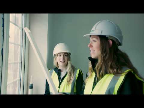 Women in to house building