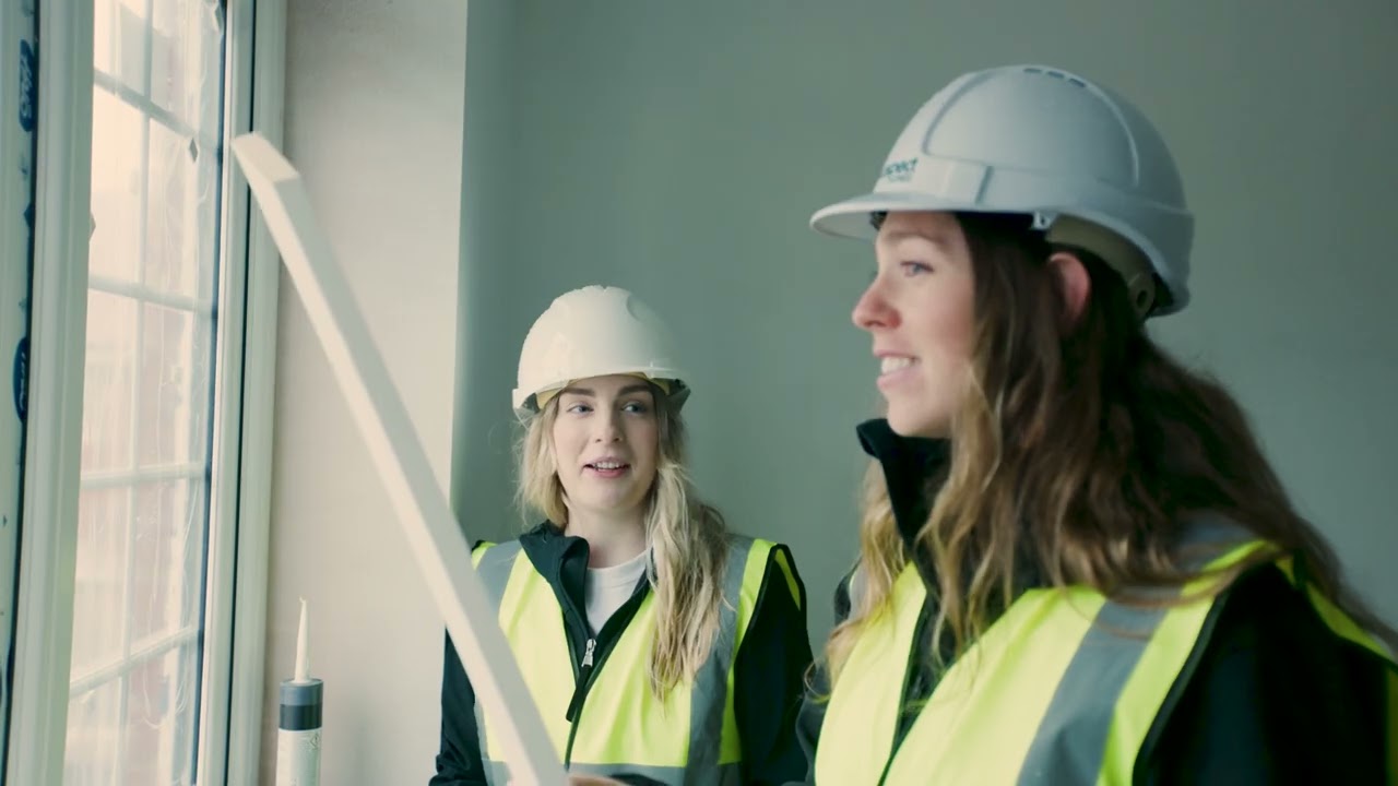 Women in to house building