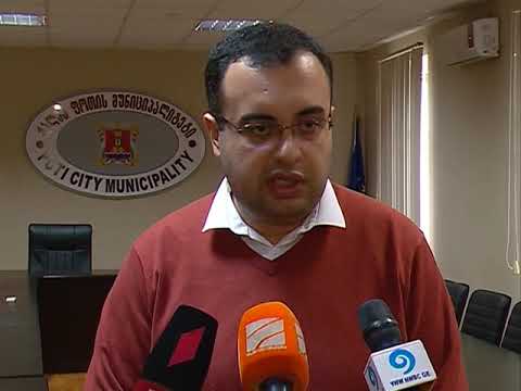 ფოთის მერიაში მდინარეში ჩავარდნილი მოზარდის ახლობლები შეიკრიბნენ 31 01 19