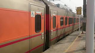 1061228 台鐵118次自強號高雄停車