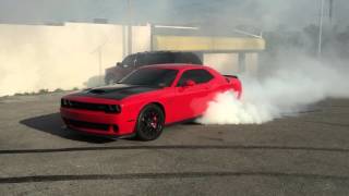 Dodge HellCat Insane Burnout