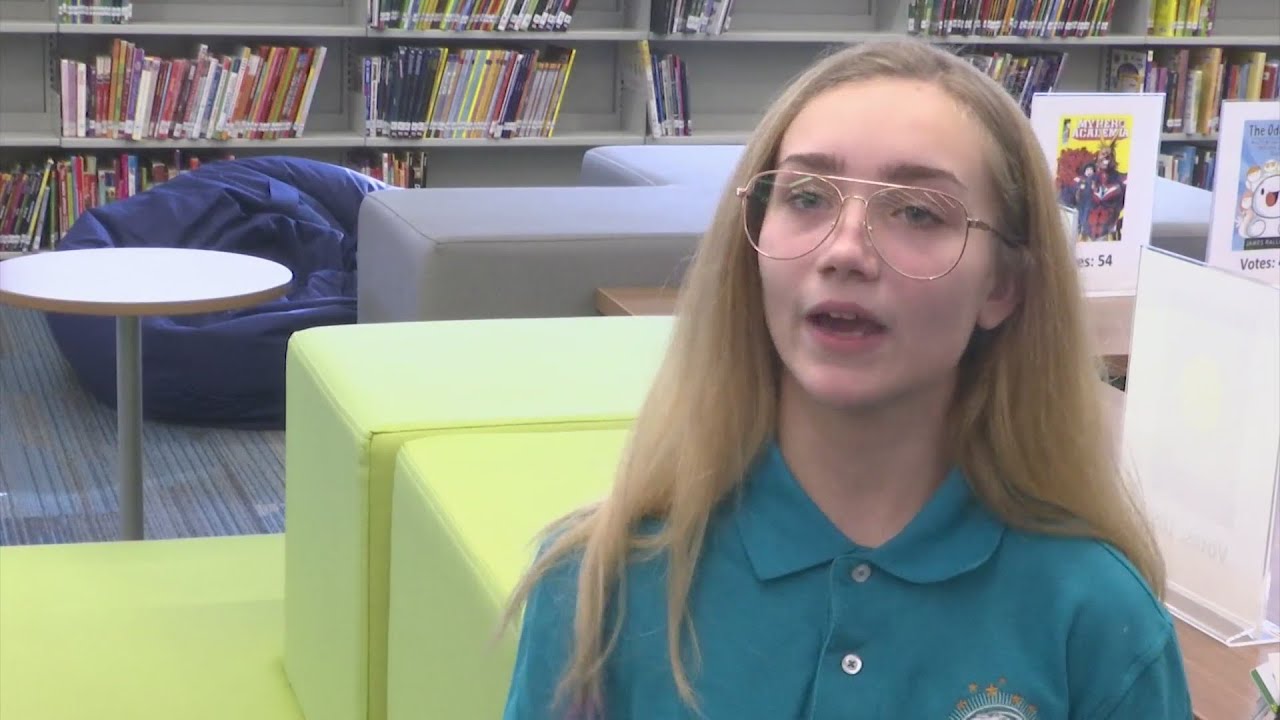 8th grade Flinn Middle School student gives guided tour to Rockford