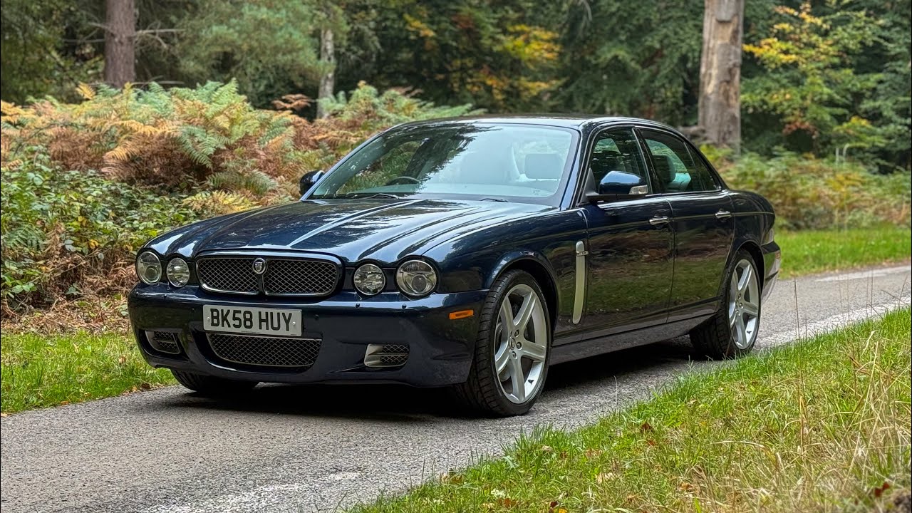 その他 XJrR X358 Jaguar XJR! This facelift version has 20” Callisto wheels