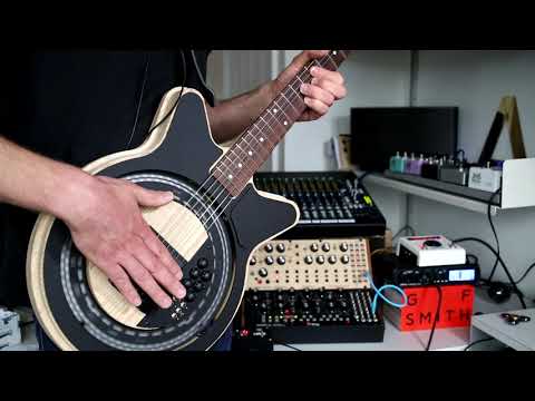 Circle Guitar - mechanical step sequencer, playing heavy techno - Demo 2