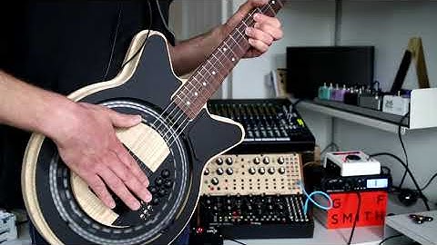 Circle Guitar - mechanical step sequencer, playing heavy techno - Demo 2