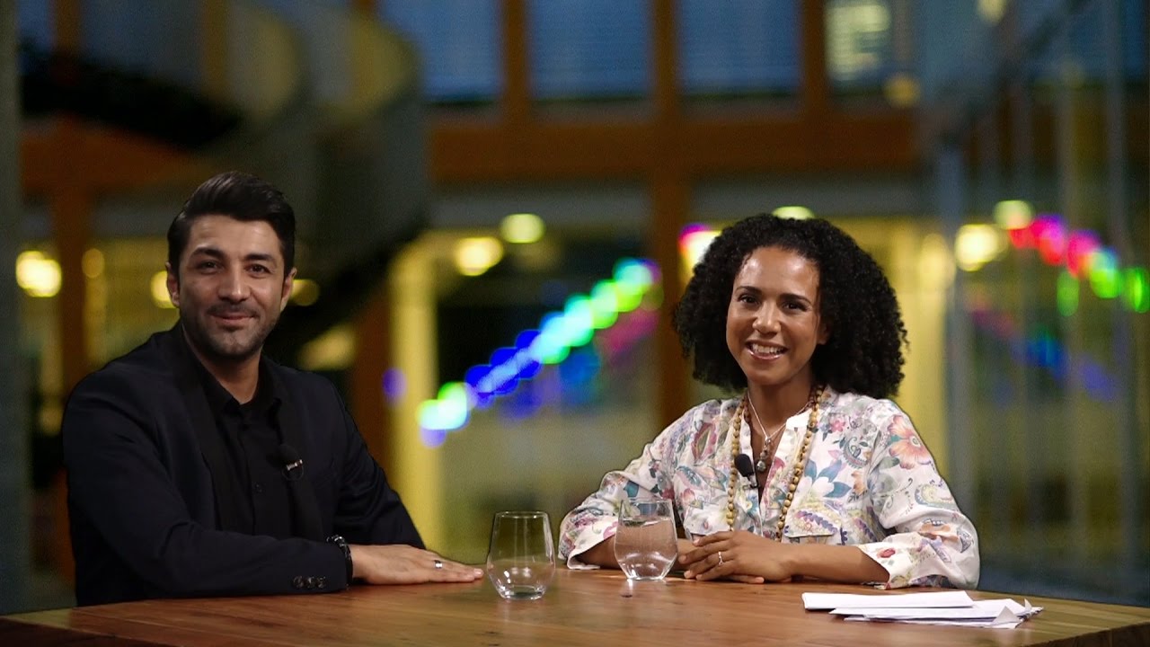 New Elmar Rassi | Schweineglück - Zehn Glücksregeln, die unser Leben verändern | LitLounge.tv