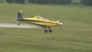 Air Tractor 802A Spraying