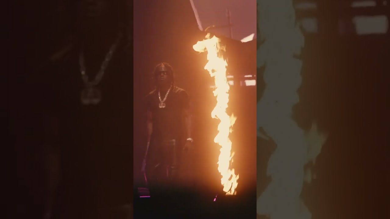 This transition from “Bout U” to “Is It A Crime” 🔥🔥 Rema is HIM. #rema #raver