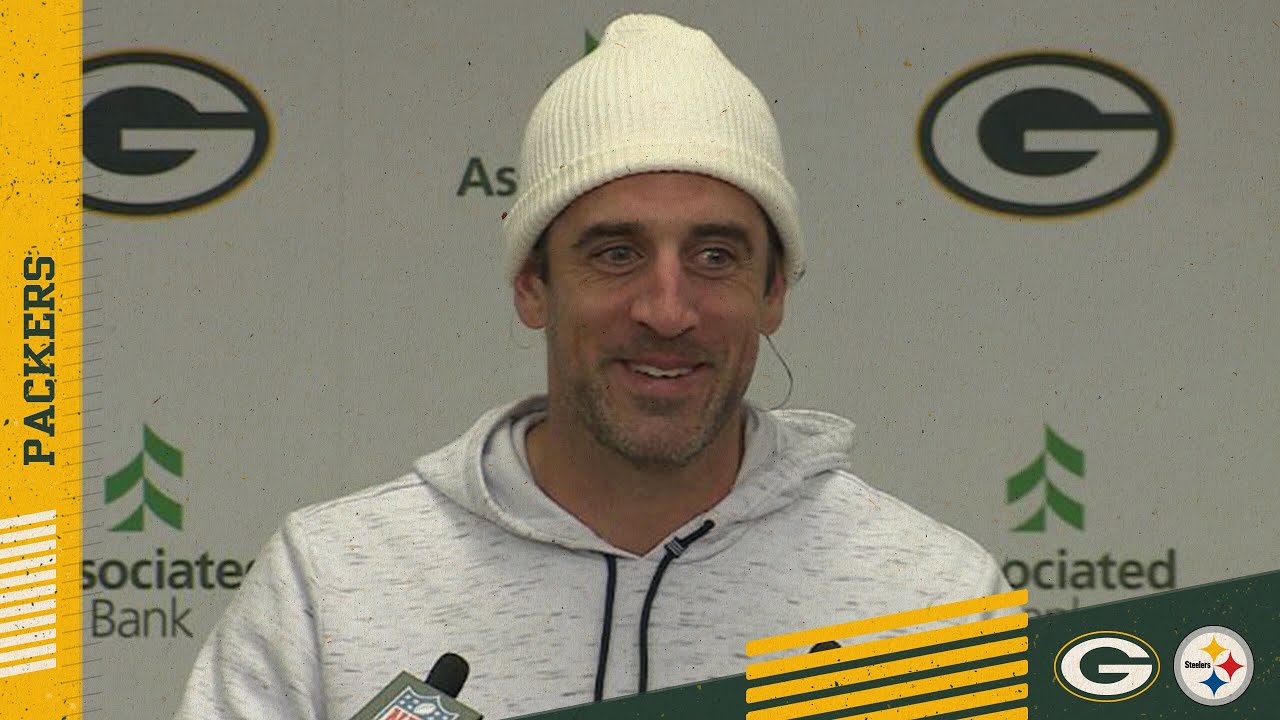 Aaron Rodgers says Randall Cobb has a knack for playing in the slot