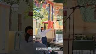 Como La Flor Mariachi Alegría de Disneyland